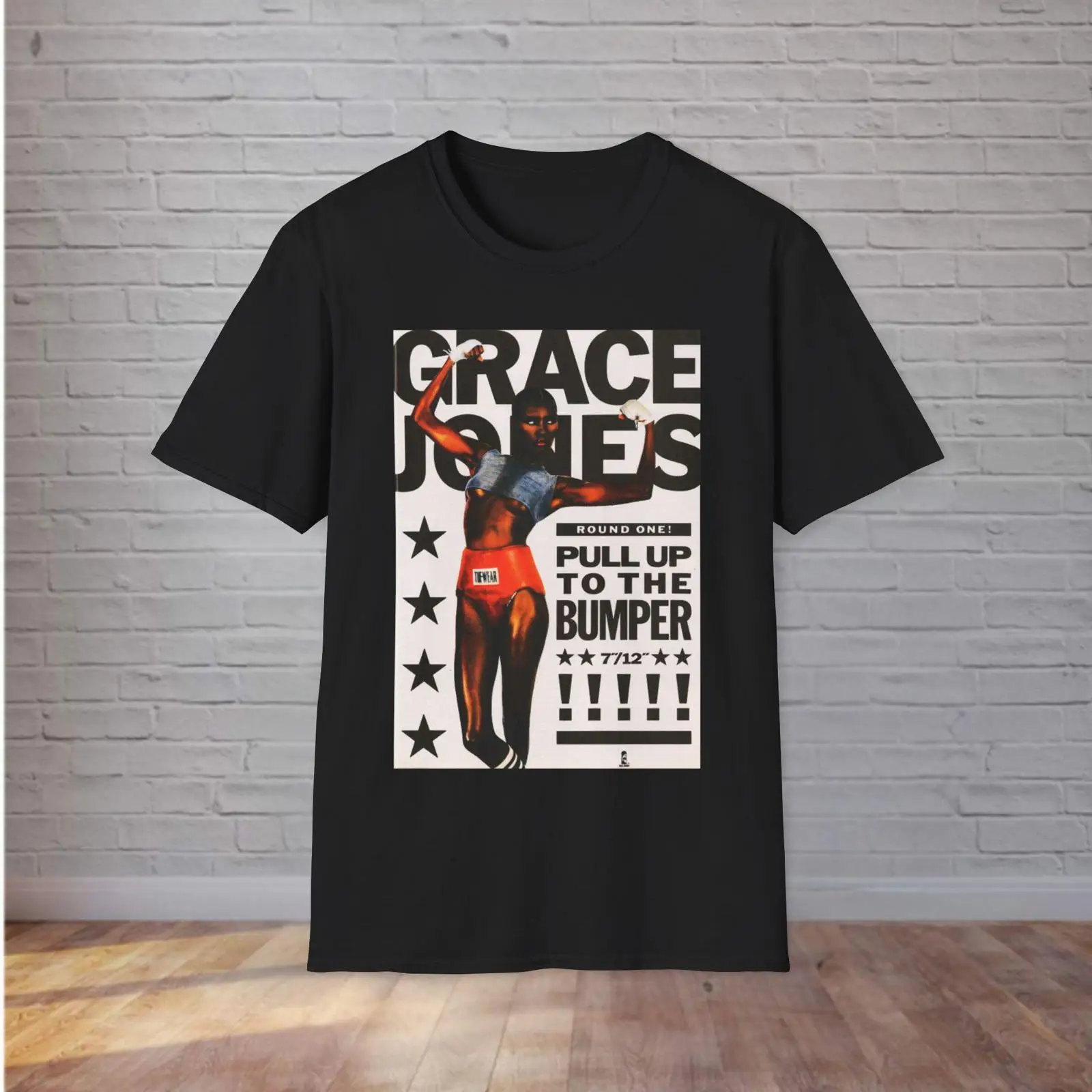 Vintage Fashion Pop Up - Футболка Grace Jones Pull Up To